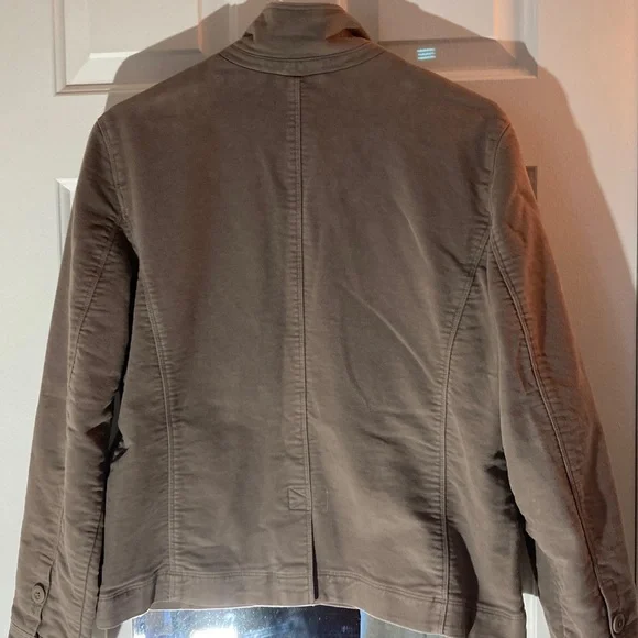 L.L. Bean Women's Tan Utility Jacket - Picture 3 of 8